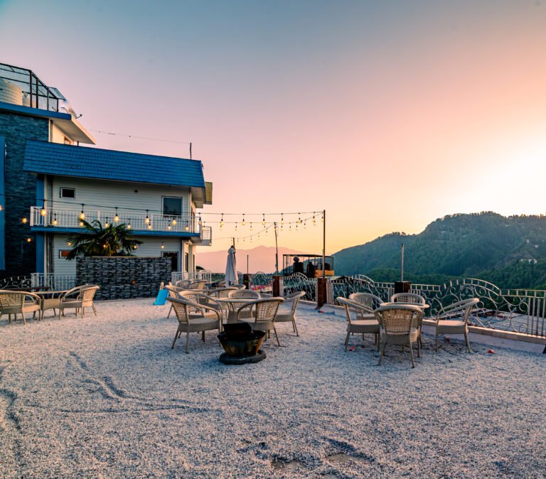 Read more about the article Your Search Ends Here: Discover the Best Hotel in Mussoorie – Bunkk Inn Hotel & Restaurant